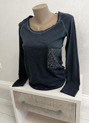 Стильная кофта от бренда gas