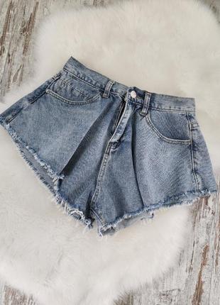 Женские летние джинсовые короткие широкие шорты юбочкой трендовые4 фото