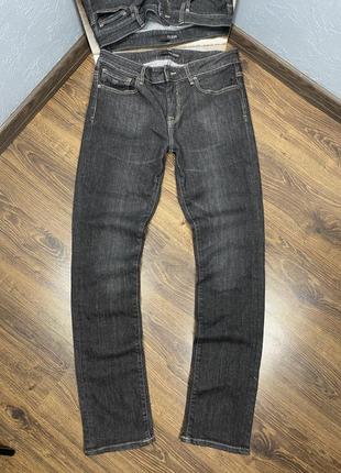 Джинсы guess