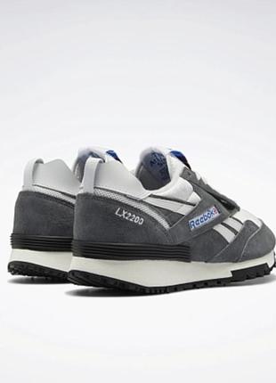 Кросівки reebok lx2200 gw3802

, 445 фото