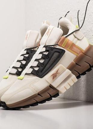 Мужские кроссовки reebok zig kinetica edge (бежеві) 44