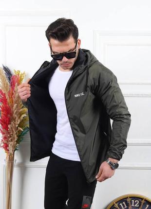 Мужская легкая куртка ветровка премиум качества в стиле nike2 фото