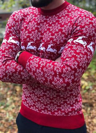 Классический мужской свитер с оленями.5 фото