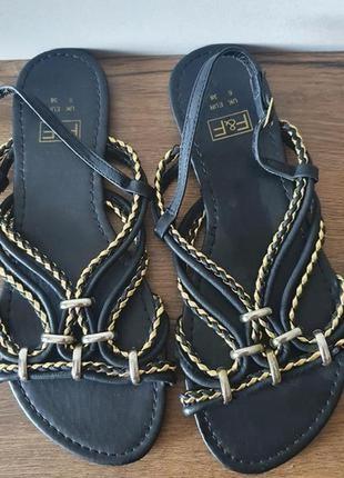 Оригинальный черный плетеные босоножки/сандали на узкую стопу 24-24.5 см f&amp;f5 фото