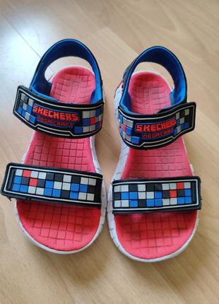 Сандали sketchers