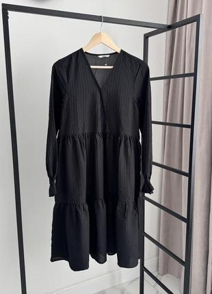 Легкое черное платье свободного фасона2 фото