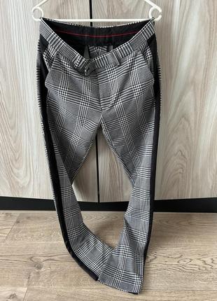 Zara h&m брюки з лампасами полоскою 402 фото