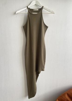 Асиметрична міні сукня по фігурі1 фото