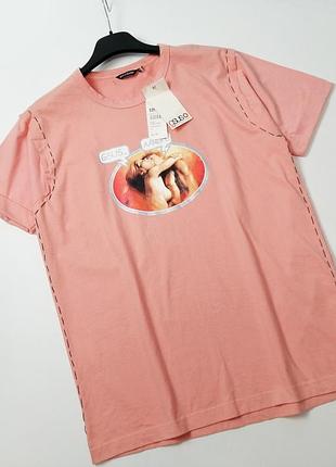 Нова вільна футболка в принт бавовна