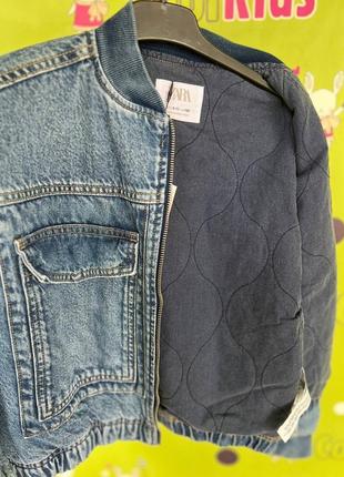 Кльова джинсова куртка-бомбер від zara (іспанія).2 фото