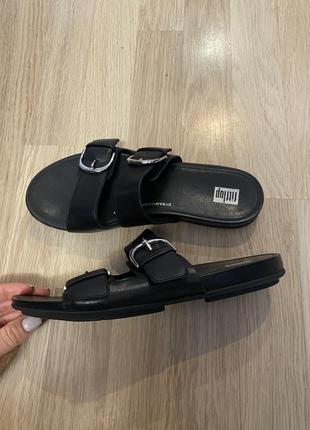 Шлёпанцы кожаные fitflop 38 новые2 фото