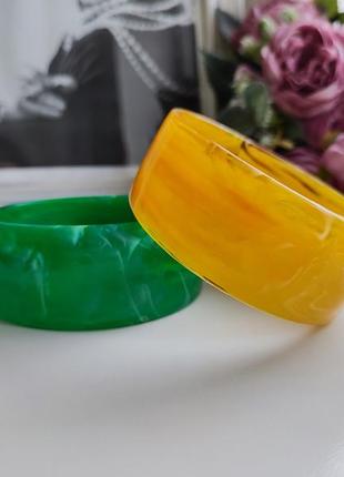 Вінтажний каркасний пластиковий браслет зелений жовтий в стилі lv, пластик1 фото