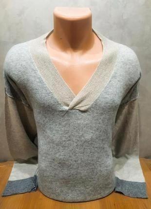 Невероятного качества стильный реглан итальянского производителя aust