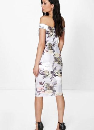 Новое платье миди в цветок с открытыми плечами от boohoo, размер с9 фото