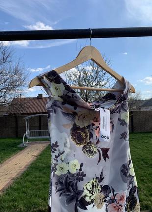 Новое платье миди в цветок с открытыми плечами от boohoo, размер с3 фото