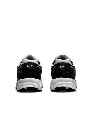 Чоловічі кросівки nike vomero 5 new white black7 фото