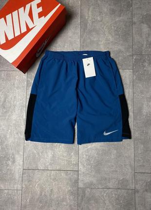 Нові шорти nike swoosh 2in11 фото