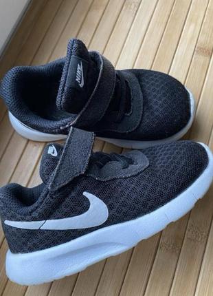 Nike кроссовки кеды ботинки оригинал1 фото