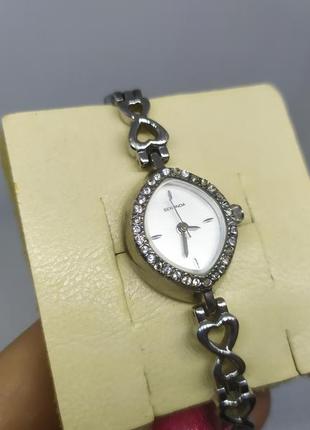 Жіночий кварцеквит годинник seconda. механізм miyota