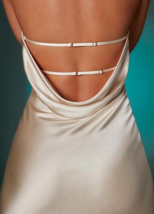 Кремовое платье с открытой спинкой, с рюшей спереди,премиальное качество4 фото