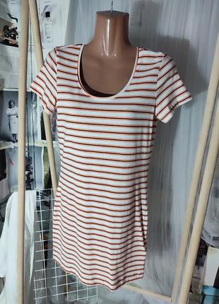 Подовжена футболка в смужку від esmara