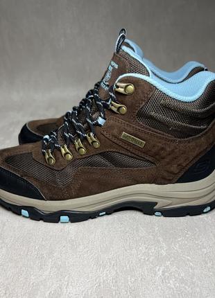 Женские водонепроницаемые прогулочные ботинки skechers trego base camp sz6 фото