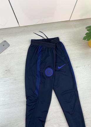 Оригінальні завужені футбольні штани найк челсі nike fc chelsea3 фото