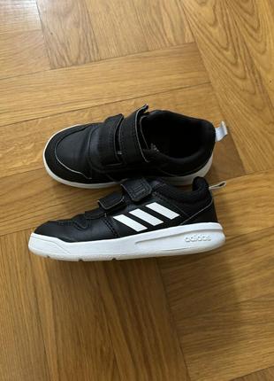 Кросівки adidas1 фото