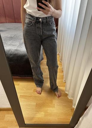 Темно-серые джинсы1 фото