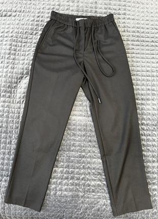 Черные брюки на резинке mango5 фото