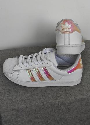 Детские кроссовки adidas superstar