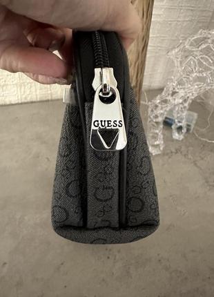 Косметичка guess оригинал3 фото