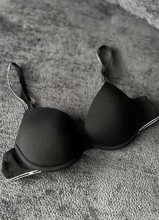 Черный бюстгальтер бра формованные чашки h&amp;m