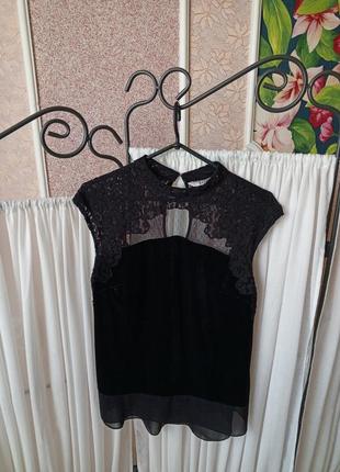 Красива чорна бархатна блуза з кружевом та шифоном coast.1 фото