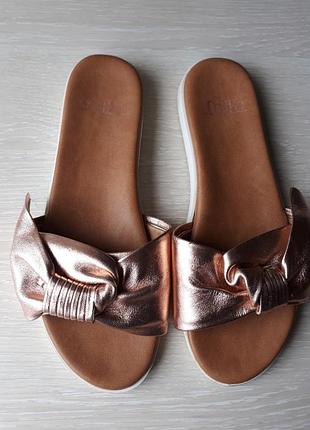 Шлёпки кожаные faith
