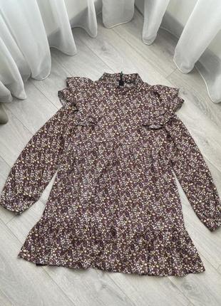 Коротка сукня в квіти від zara