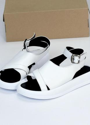 Білі натуральні шкіряні босоніжки сандалі з ремінцями 36-403 фото