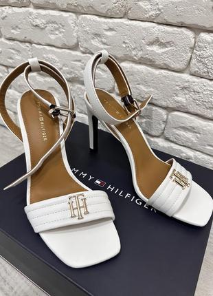 Новые босоножки tommy hilfiger