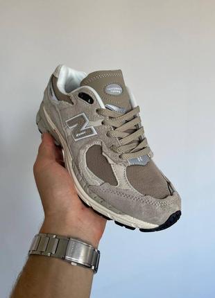 Кросівки new balance 2002r protection pack driftwood 2002 r5 фото