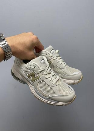 Кросівки new balance 2002r light bone aluminium leather 2002 r4 фото