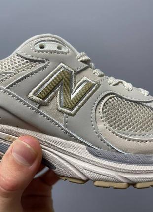 Кросівки new balance 2002r light bone aluminium leather 2002 r9 фото