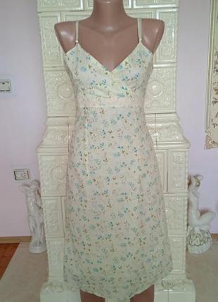 Плаття просте в романтичному стилі сукня міді