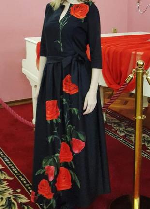 Платье в розы1 фото