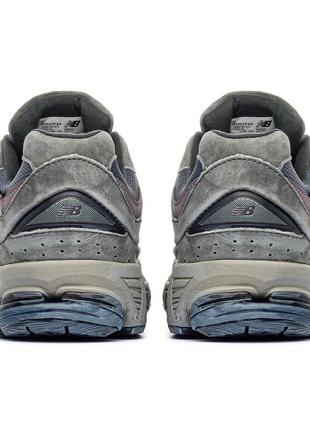 Чоловічі кросівки new balance 2002r gore-tex dark grey beige5 фото