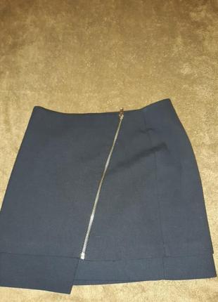 Коротенька спідничка