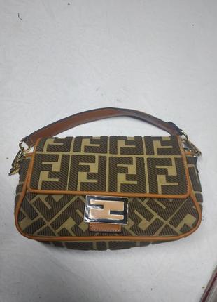 Сумка fendi оригінал в хорошому стані1 фото