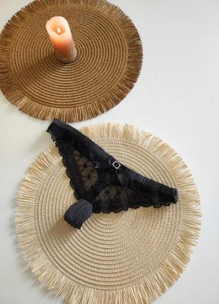 Чорні трусики стрінги гарні жіночі трусики стрінги у смужку з кружевом1 фото