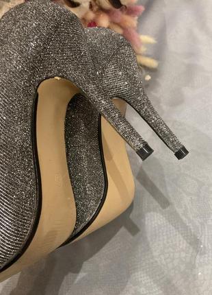 Італія bosso leder сріблясті блискучі вечірні туфлі в стилі zara8 фото
