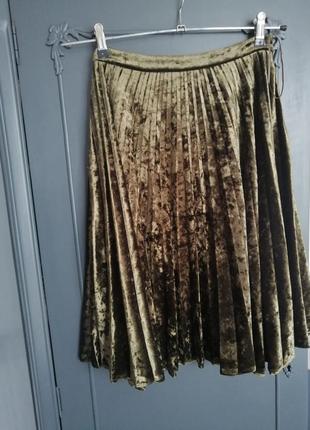 Оксамитова спідниця плісе
