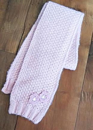 Шарф детский розовый вязаный цветок для девочки